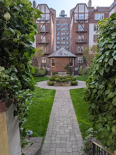 83-09 Talbot St #1I Photo 1
