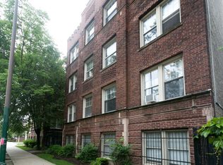 3257 W Wrightwood Ave #D3, Chicago, IL 60647