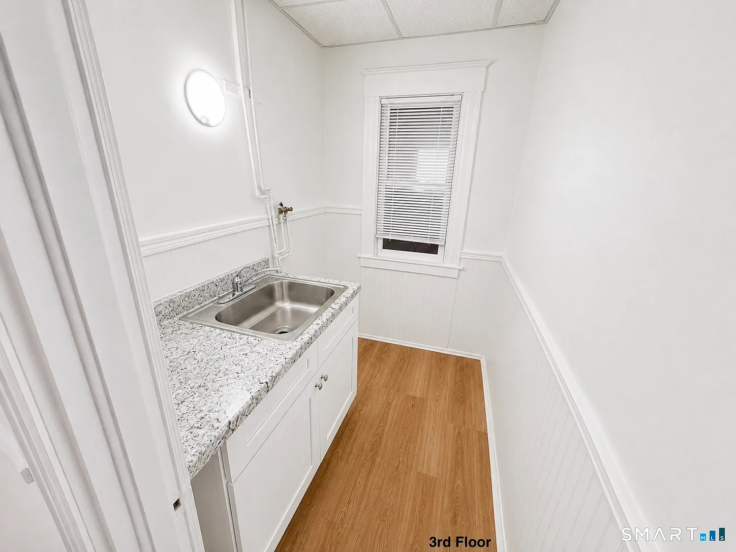 3 bed, 1.0 bath, 1250 sqft, $1,700 — Photo 2