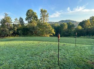 18177 State Highway 2004, Irvine, KY 40336