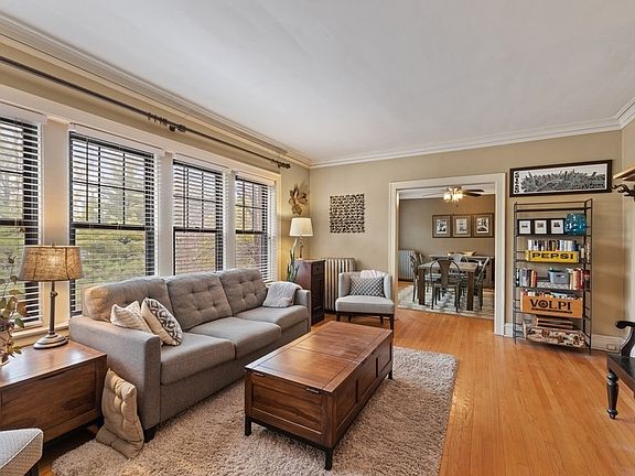 4th image of 5243 N Hoyne Ave APT 2N