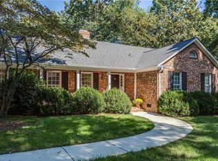 3004 Round Hill Rd, Greensboro, NC 27408