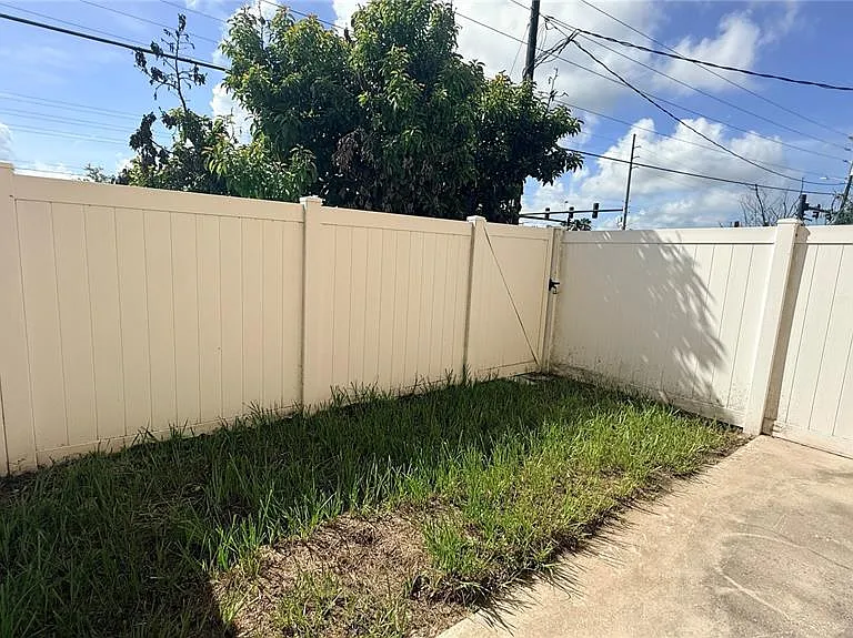 106 Booth Ln #D — Photo 24