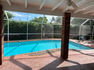 8700 SW 150th Ter, Palmetto Bay, FL 33176