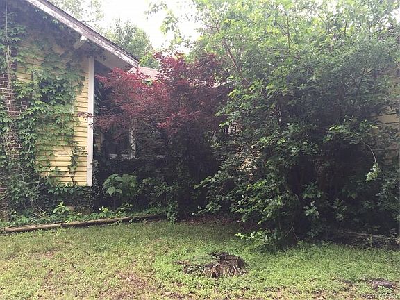 2nd image of 427 S 6th St