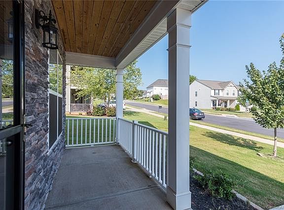3rd image of 116 Gilden Way