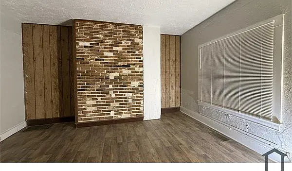 3 bed, $1,650 — Photo 3
