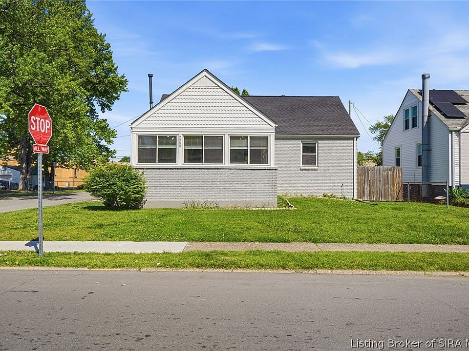 1st image of 225 W Carter Avenue