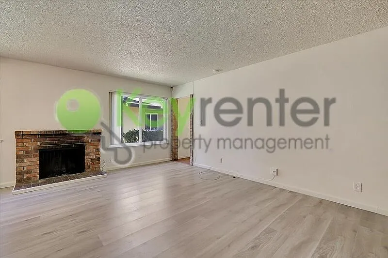 2941 Norcade Cir #2