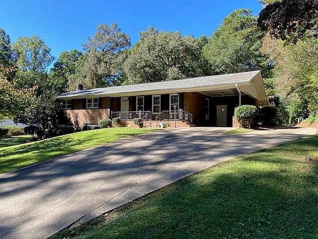 1st image of 644 Woodland Brook Dr