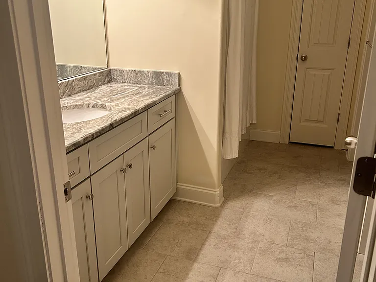 446 Walker Cir #1 — Photo 8