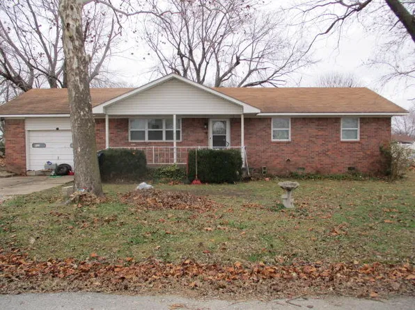 830 N Skyline Dr, Vinita, OK 74301