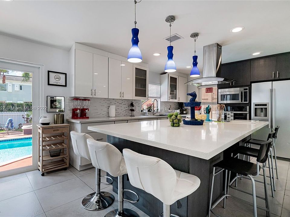 1156 Hollywood Blvd # 11565