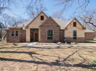 111 Idlewood Rd, Enchanted Oaks, TX 75156