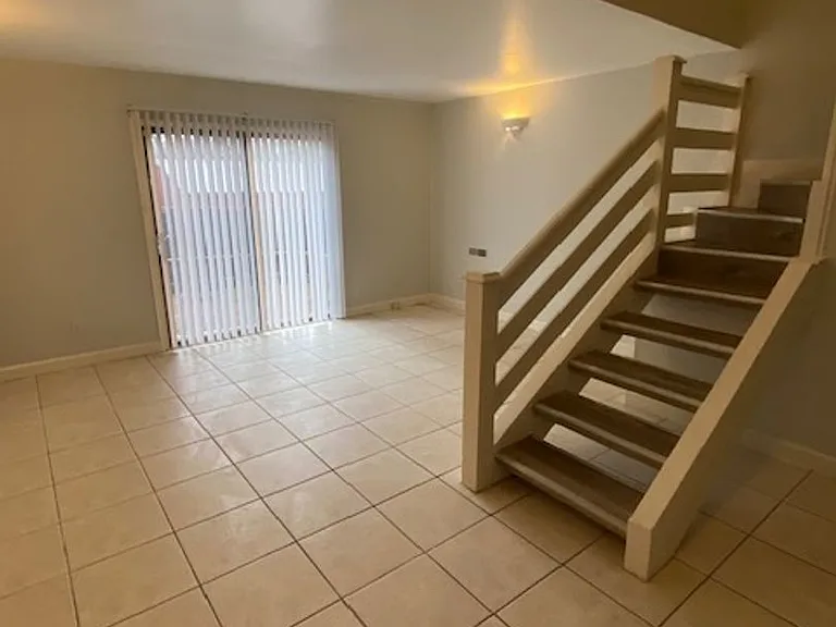 Spacious 2 bedroom , 1 bath - Just 8 minutes from the University of South Carolina! — Photo 3