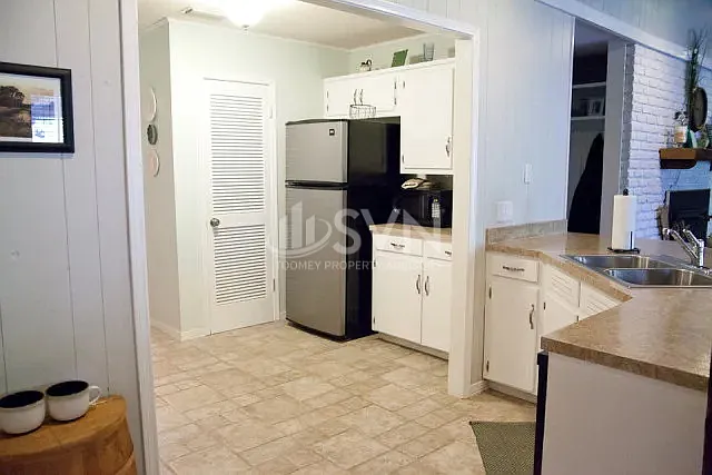 662 Ridgewood Dr — Photo 12