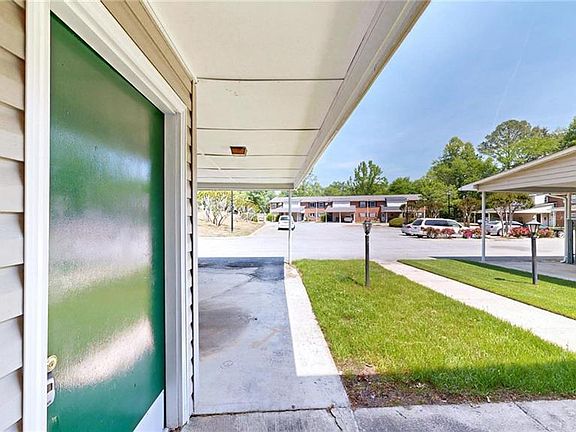 4th image of 2214 Shadow Valley Rd APT E