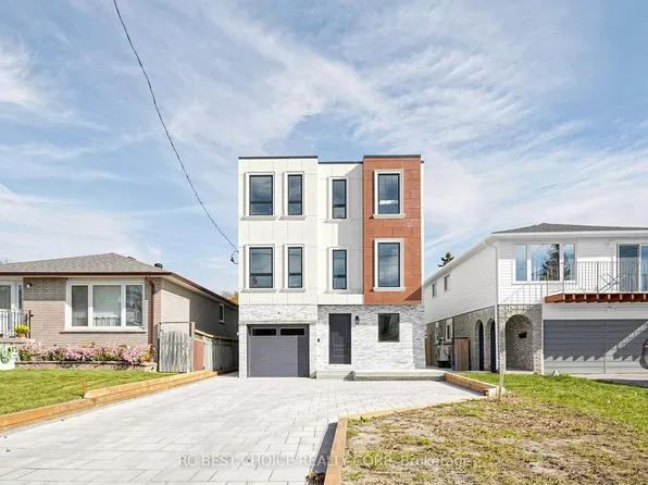 113 Grenfell St, Oshawa, ON L1J 4W1
