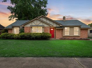 3511 Lemon Tree Ln, Houston, TX 77088
