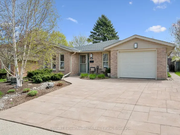 47 Springdale Blvd, Guelph, ON N1H 7S9