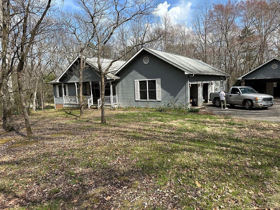 1st image of 12212 Armstrong Rd