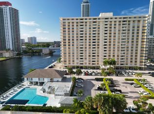 1833 S Ocean Dr APT 1803, Hallandale Beach, FL 33009