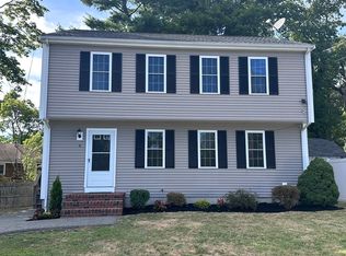 6 Carlisle St, Brockton, MA 02302