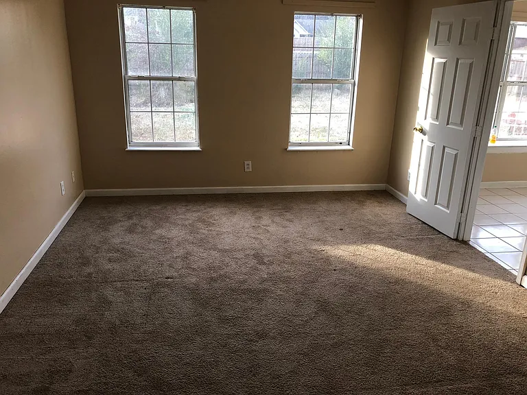 1065 Highland Blvd — Photo 6