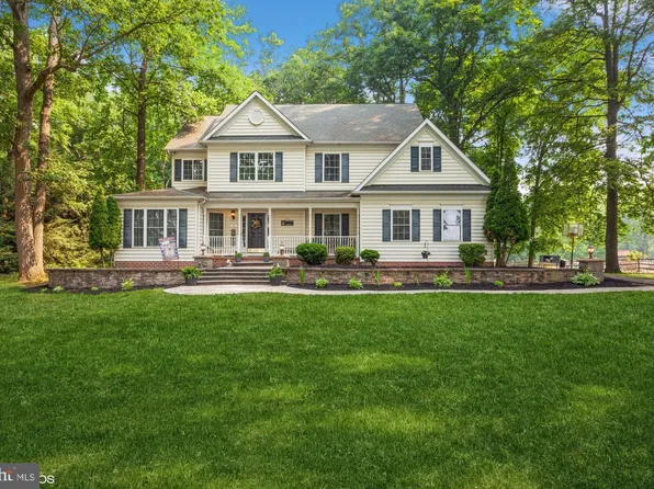 10 Bens Ct, Parkton, MD 21120