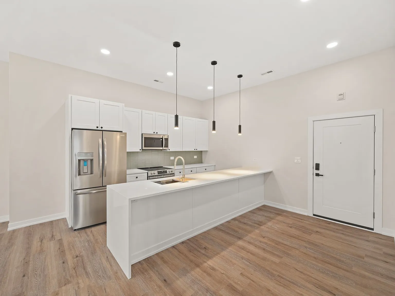 7512-7522 Madison Street — Photo 3