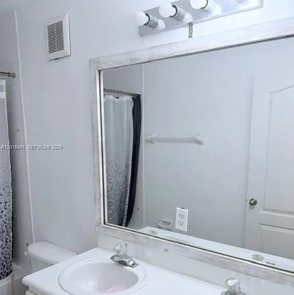 3511 SW 169th Ter #3511 — Photo 22