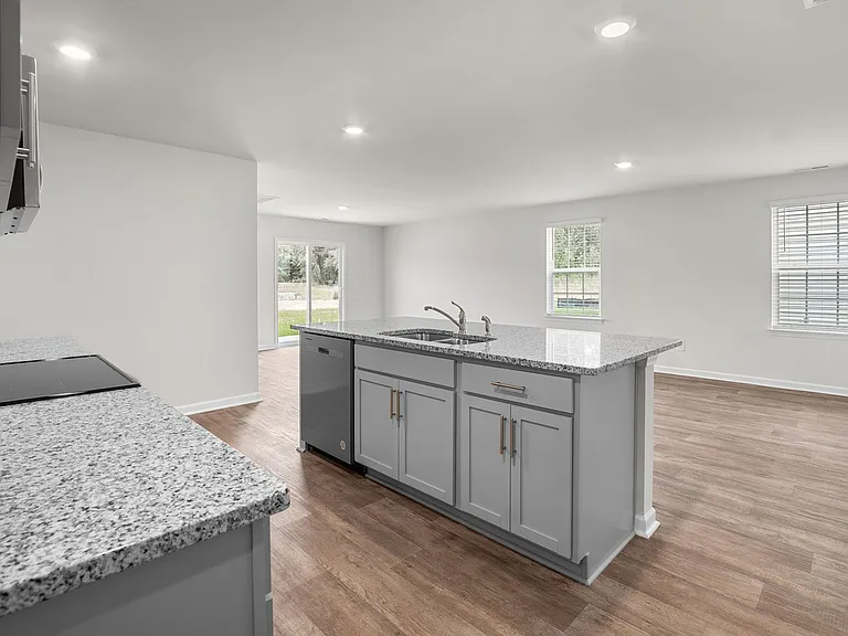 1202 Leno Ln — Photo 5