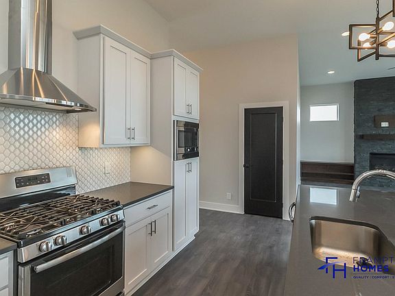 Full tile backsplash!