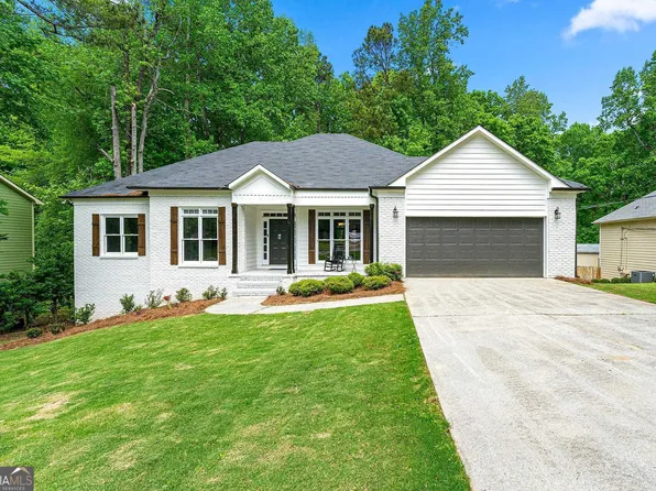 5785 Elm Tree Dr, Buford, GA 30518