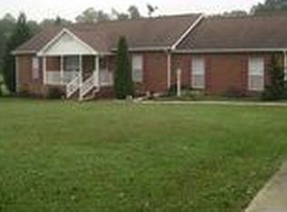 102 Poplar Ln, Ruffin, NC 27326