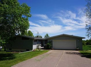 3860 Kenroy Rd, Hermantown, MN 55811