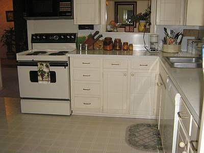 4th image of 409 E 21st Ave