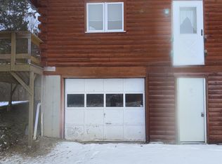 17 Singing Cedars Rd, Orwell, VT 05760