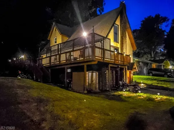 10 Schwarz Blvd, Jefferson Twp., NJ 07849