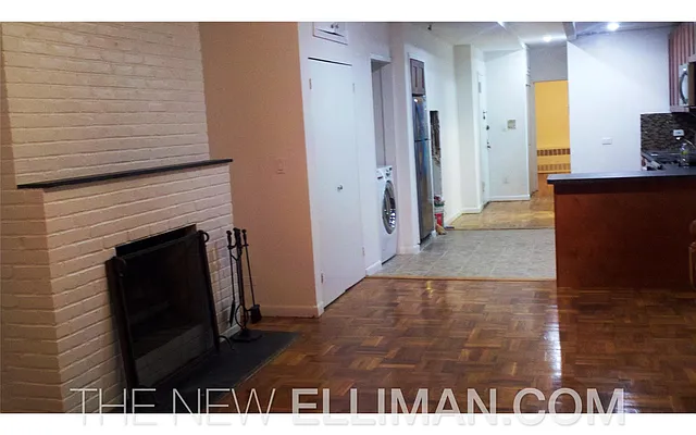 Rented by Douglas Elliman | media 16