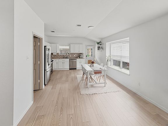 3rd image of 436 Grey Feather Ct