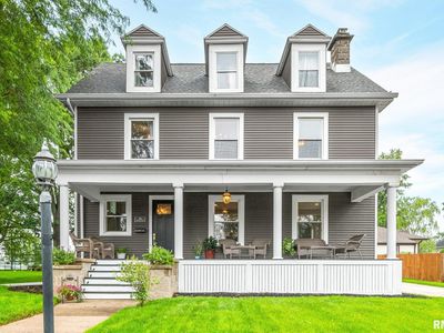 201 W Burton Ave, Eureka, IL, 61530