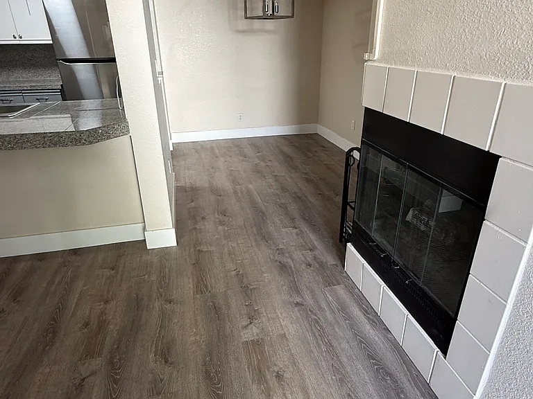 2511 Fulton Square Ln #9 — Photo 5