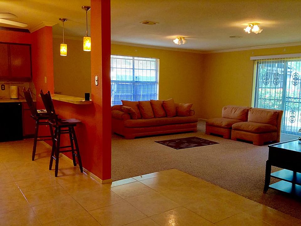 1st image of 816 Green Meadow Ln