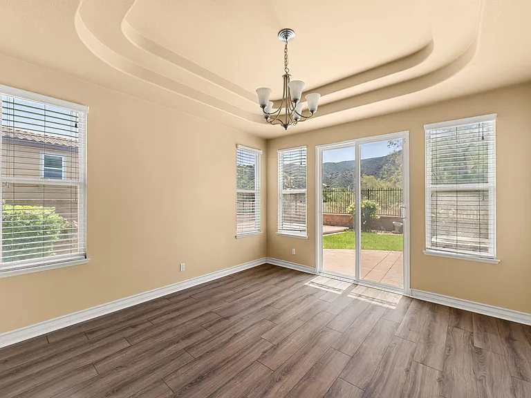 7711 Lady Banks Loop — Photo 2