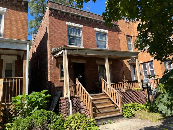7042 S Eberhart Ave, Chicago, IL 60637