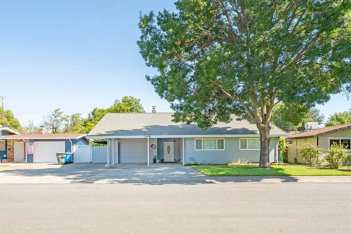 308 Mesa St photo 1