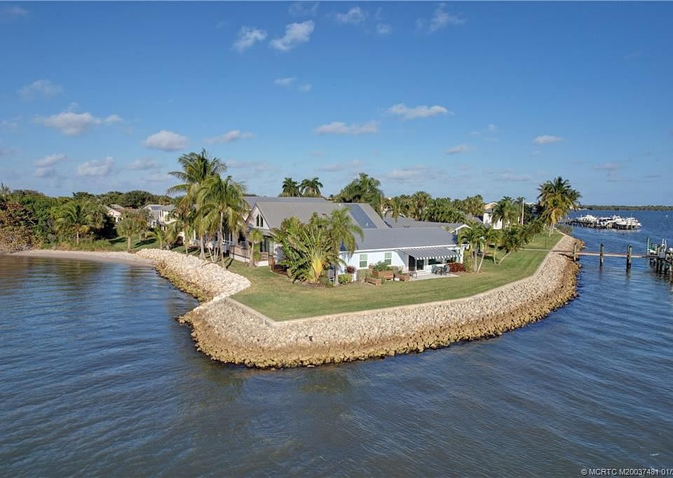 1st image of 3920 NE Breakwater Dr