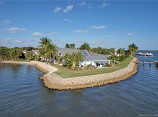 3920 NE Breakwater Dr, Jensen Beach, FL 34957