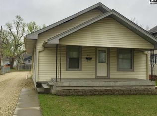 917 S Main St, McPherson, KS 67460